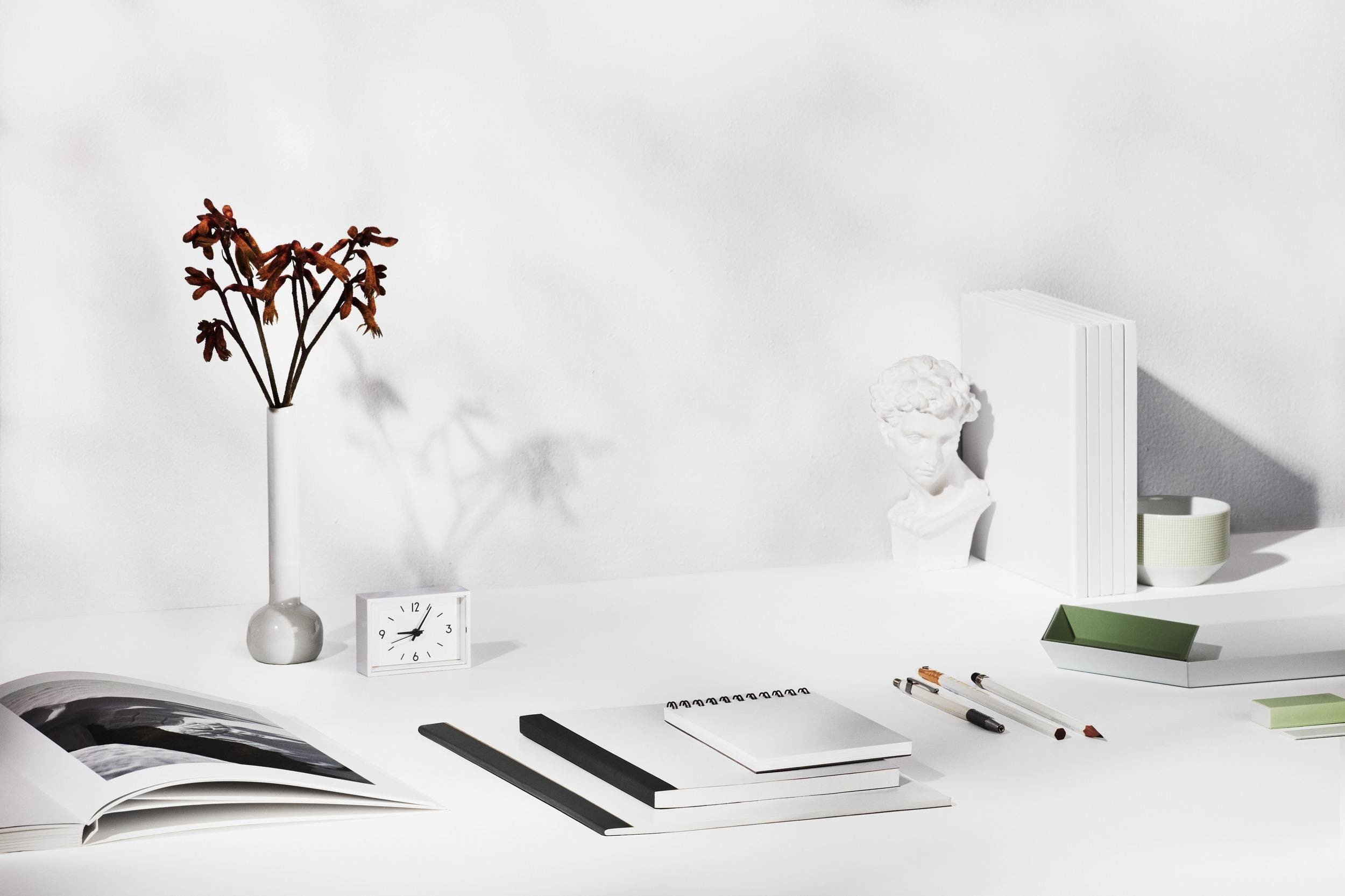 DeDominic & Associates Creative Consultation